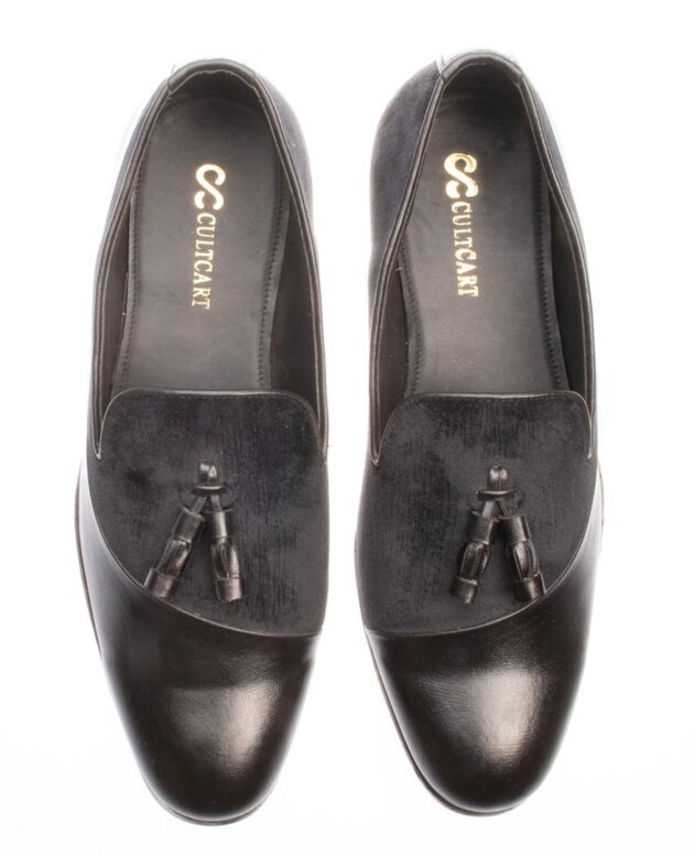 Handcrafted Black Suede Tassel Loafer