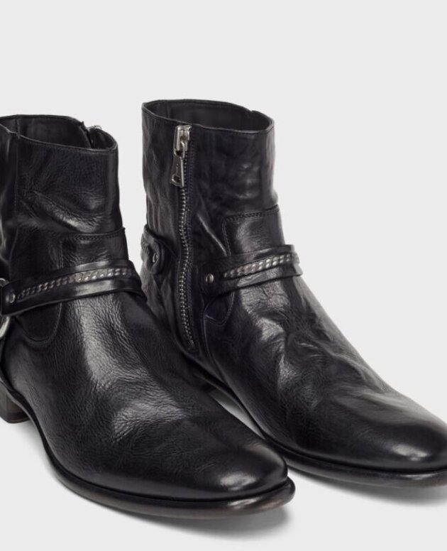 Uncompromising Style and Comfort: Men's Thick Black Italian Buff Leather Jodhpur Boots - Exquisite Craftsmanship for the Modern Gentleman