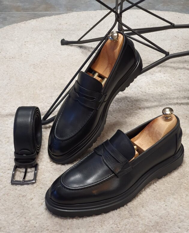 Step into Sophistication: Men's Italian Buff Leather Belgian Loafer Shoes in Black & Tan. Handcrafted with Welted Rubber Sole, Soft DD Leather Lining for Optimal Comfort.
